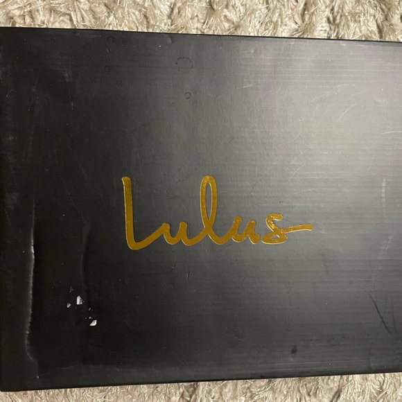 Lulu’s Open Toe Block Heel Booties - Picture 6 of 10